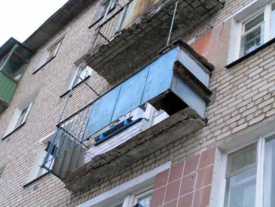 Ужасное состояние балкона